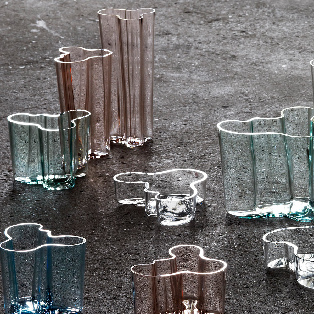 Iittala Aalto Small Clear Tray - Aalto Trays, Bowls, & Candle