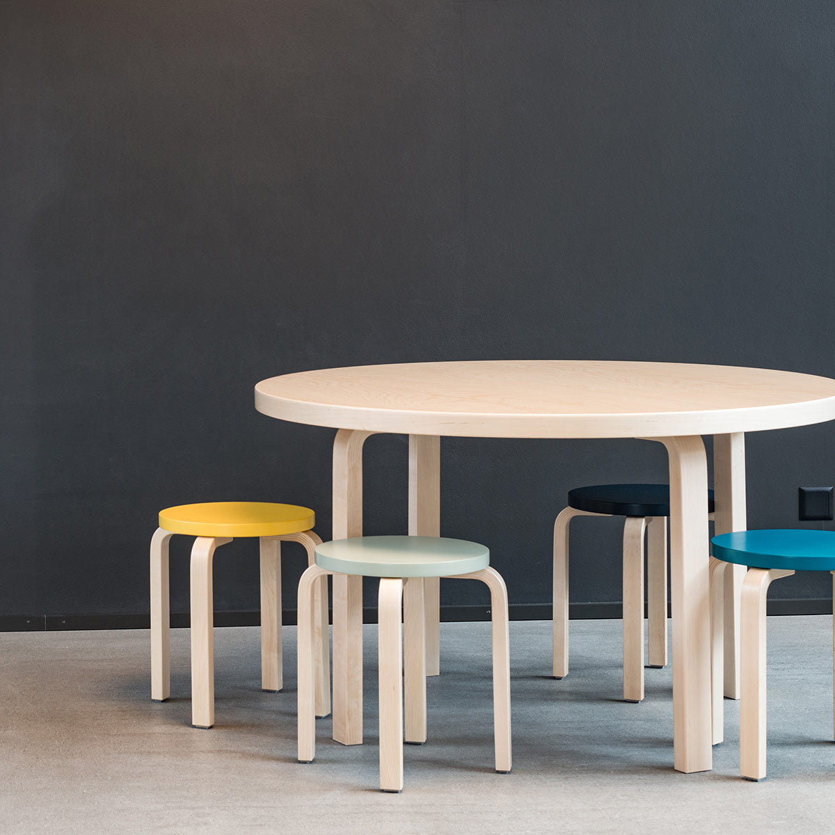 Artek Alvar Aalto Anniversary Colors Stool E60 - Artek Alvar Aalto