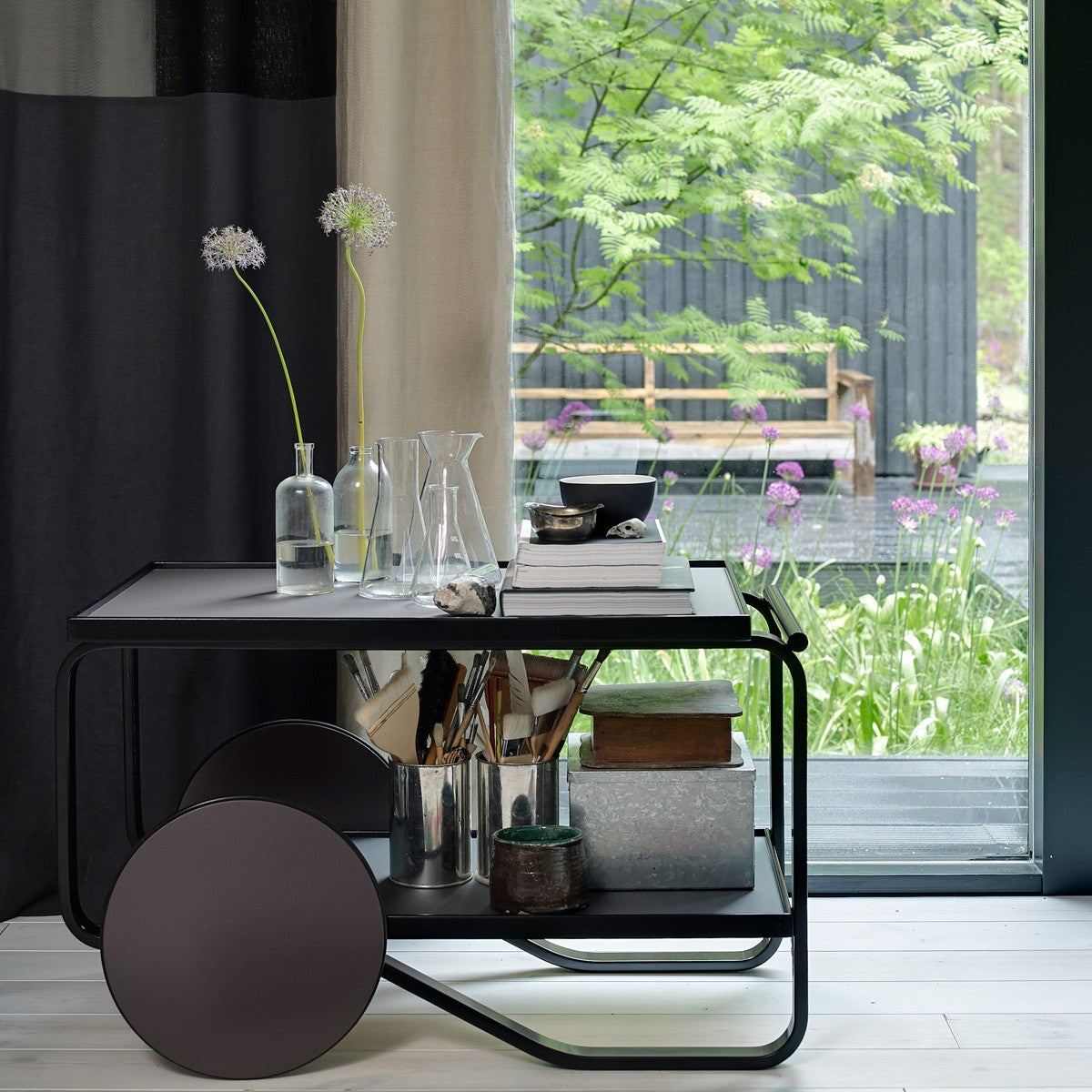 Artek Aalto / Jongerius Dark Tea Trolley 901