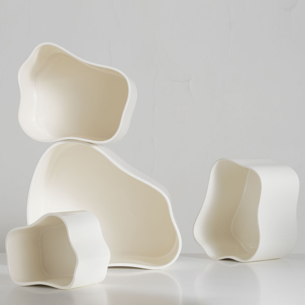 Artek Riihitie White Plant Pots