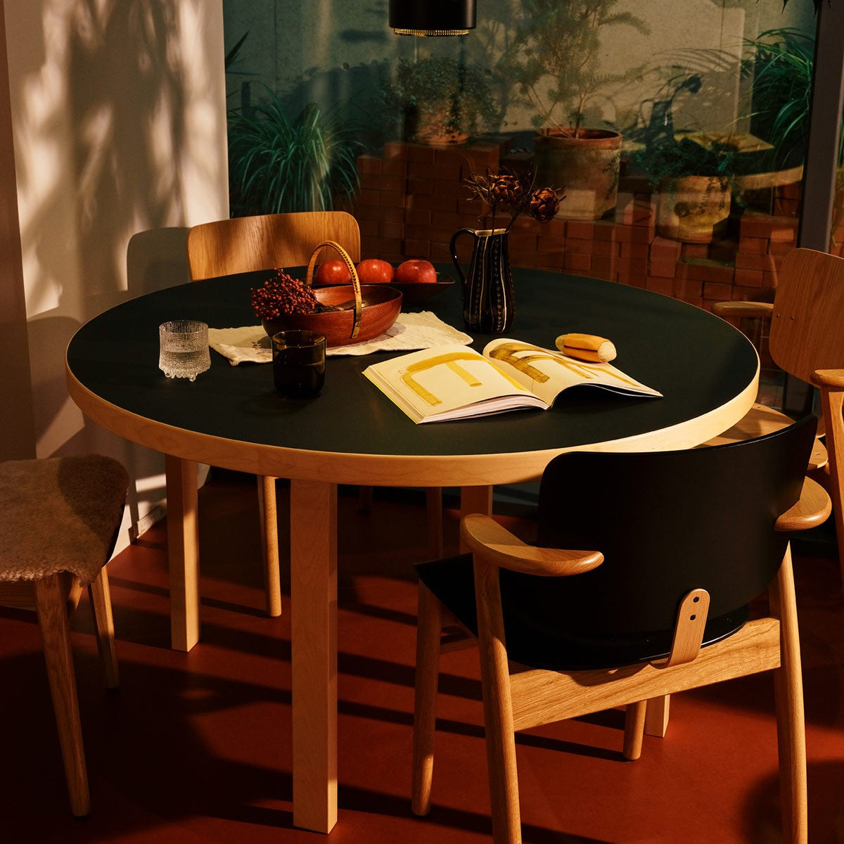 Artek Alvar Aalto Round Table 91 - Artek Alvar Aalto Dining